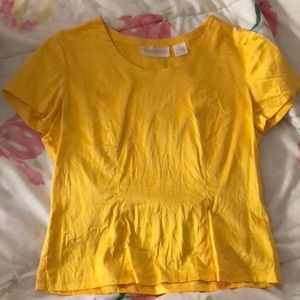 Canary yellow Dana buchman top. Petite 6